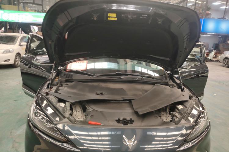 Used ARCFOX Alpha S 2021 708S+ 160kW Engine Bay