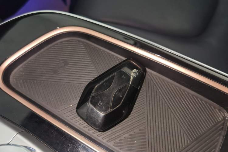Used ARCFOX Alpha S 2021 708S+ 160kW Interior 1