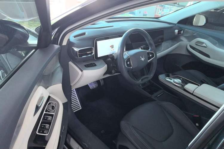 Used ARCFOX Alpha S 2021 708S+ 160kW Interior 2