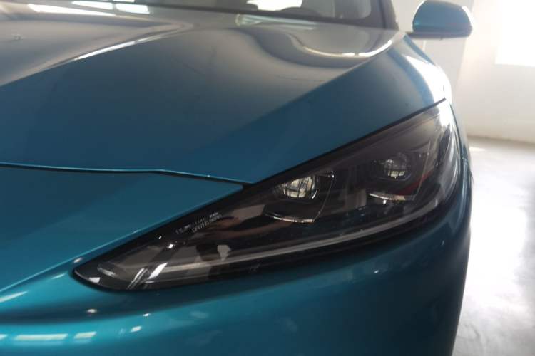 Used ARCFOX Alpha S 2021 708S+ 160kW Left Front Headlight