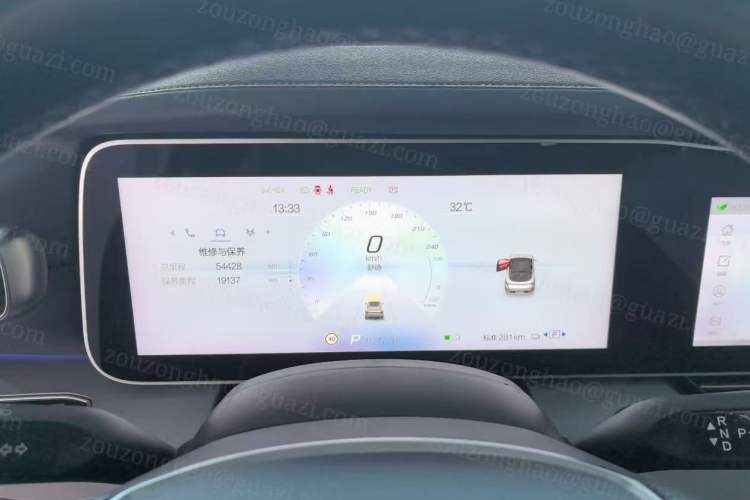 Used ARCFOX Alpha S 2021 708S+ 160kW Odometer Close Up