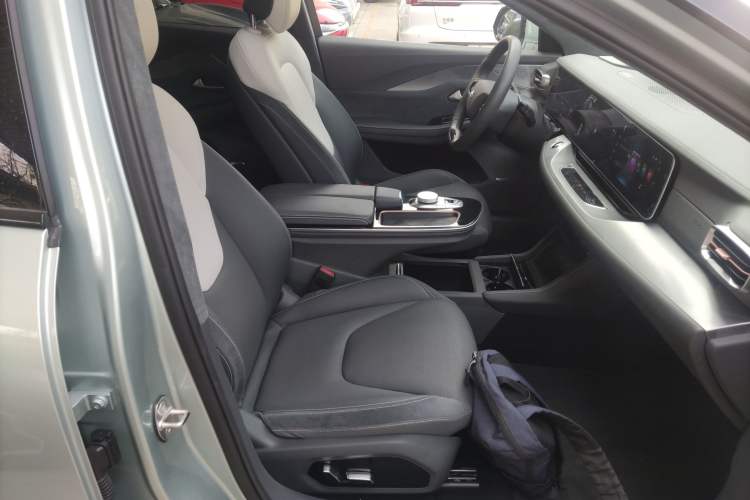 Used ARCFOX Alpha S 2021 708S+ 160kW Right Front Seat