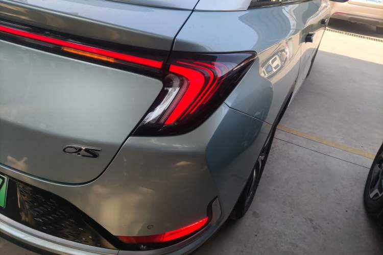 Used ARCFOX Alpha S 2021 708S+ 160kW Right Rear Taillight