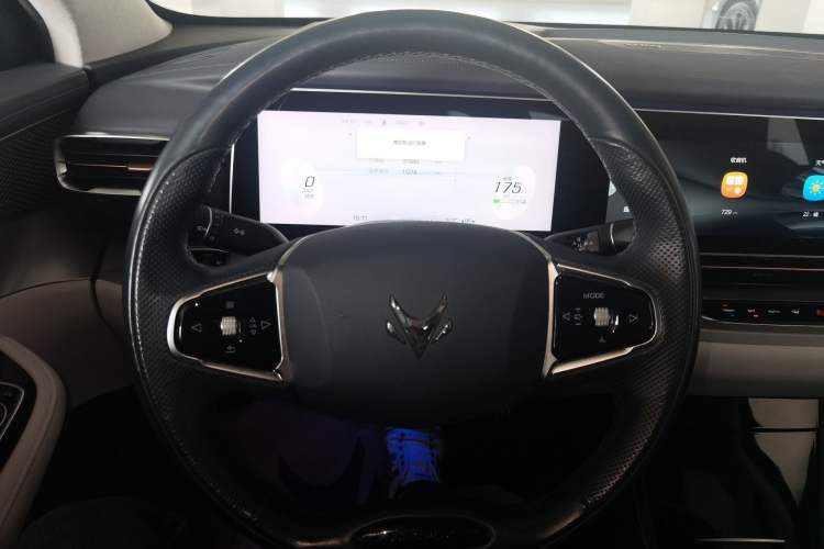 Used ARCFOX Alpha S 2021 708S+ 160kW Steering Wheel