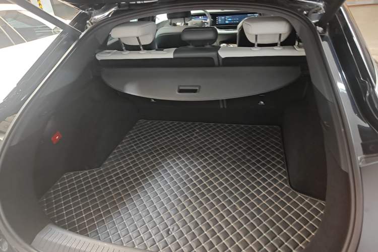 Used ARCFOX Alpha S 2021 708S+ 160kW Trunk