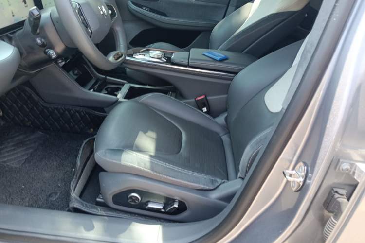 Used ARCFOX Alpha S 2021 708S+ 160kW Left Front Seat
