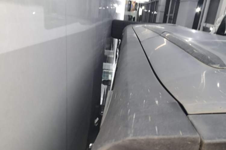 Used ARCFOX Alpha S 2021 708S+ 160kW Left Side Sill