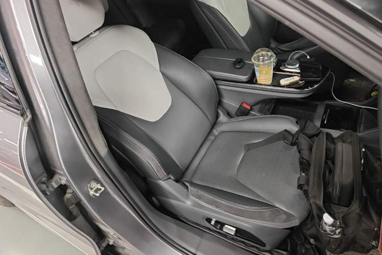 Used ARCFOX Alpha S 2021 708S+ 160kW Right Front Seat