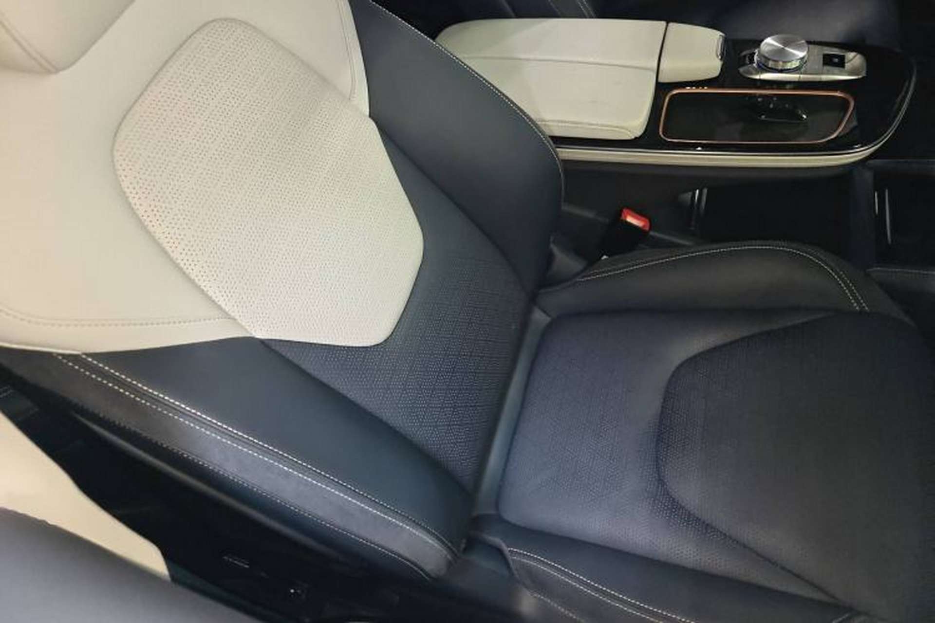 Used ARCFOX Alpha S 2021 525S+ Right Front Seat