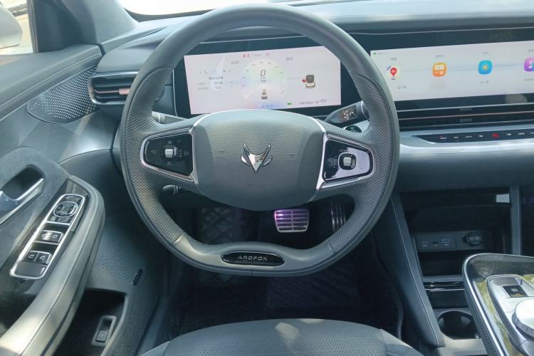 Used ARCFOX Alpha S 2021 708S+ 160kW Steering Wheel