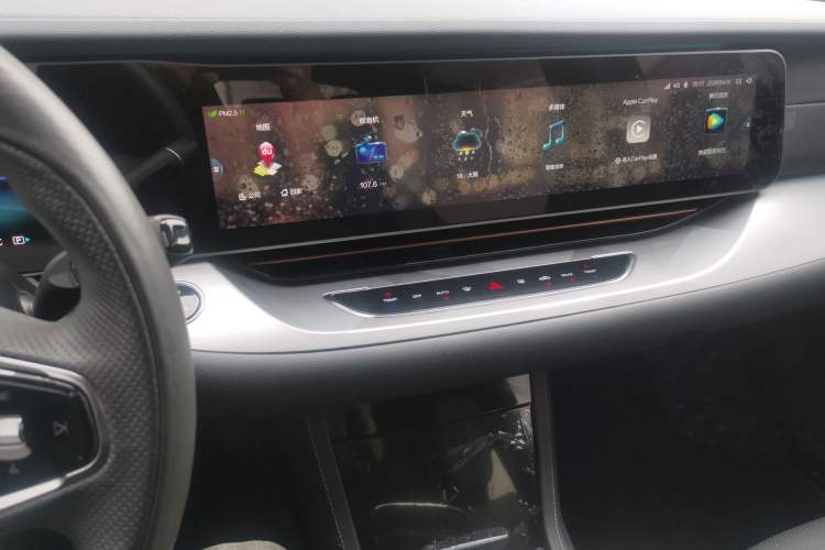 Used ARCFOX Alpha S 2021 708S+ 160kW Audio And AC Panel