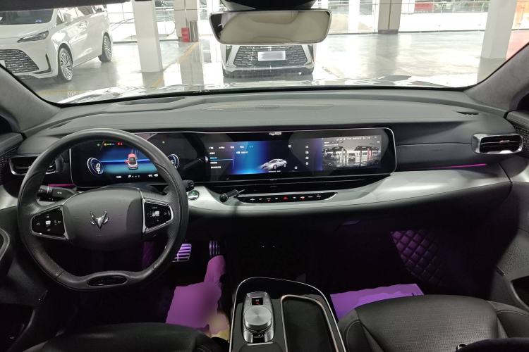 Used ARCFOX Alpha S 2021 708S+ 160kW Center Console
