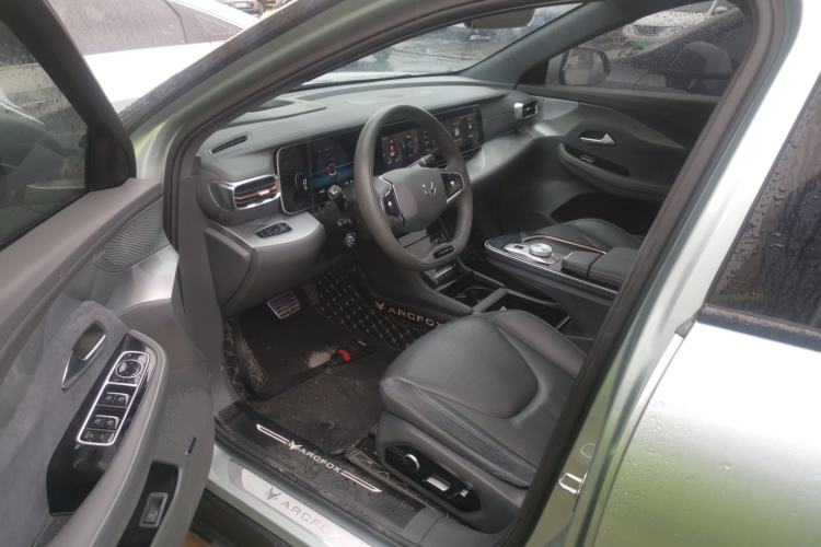 Used ARCFOX Alpha S 2021 708S+ 160kW Driver Seat