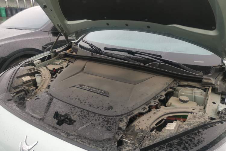Used ARCFOX Alpha S 2021 708S+ 160kW Engine Bay