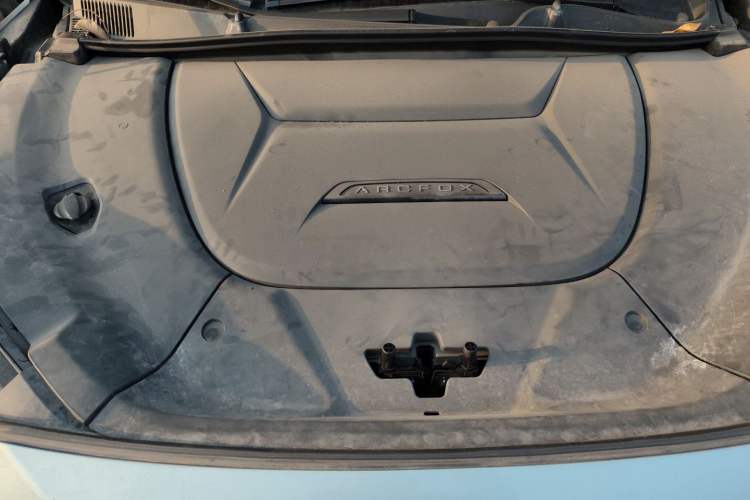 Used ARCFOX Alpha S 2021 708S+ 160kW Engine Bay