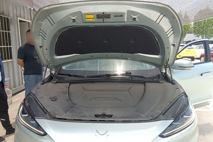 Used ARCFOX Alpha S 2021 708S+ 160kW Engine Bay