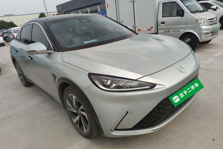 Used ARCFOX Alpha S 2021 708S+ 160kW Front Right 45 Deg