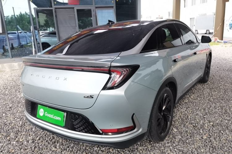 Used ARCFOX Alpha S 2021 708S+ 175kW Rear Right 45 Deg