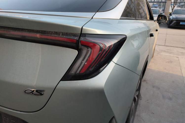 Used ARCFOX Alpha S 2021 708S+ 160kW Right Rear Taillight