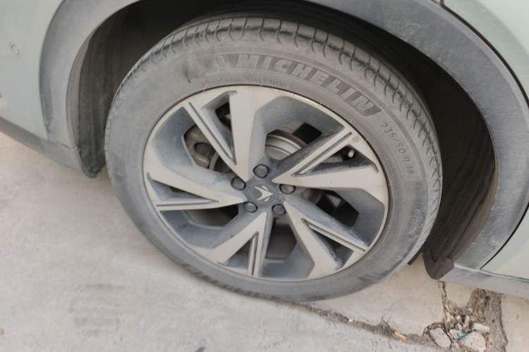 Used ARCFOX Alpha S 2021 708S+ 160kW Right Rear Wheel Hub