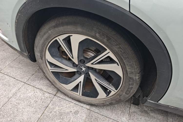 Used ARCFOX Alpha S 2021 708S+ 160kW Right Rear Wheel Hub