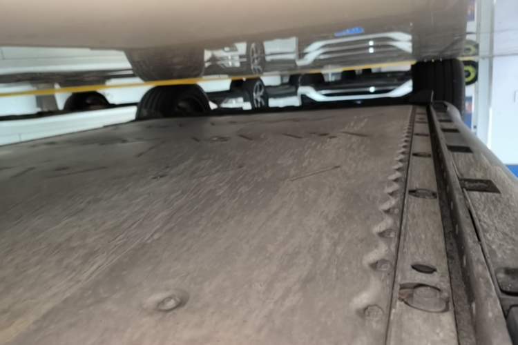 Used ARCFOX Alpha S 2021 708S+ 160kW Right Side Sill