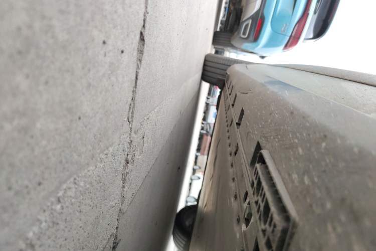 Used ARCFOX Alpha S 2021 708S+ 160kW Right Side Sill