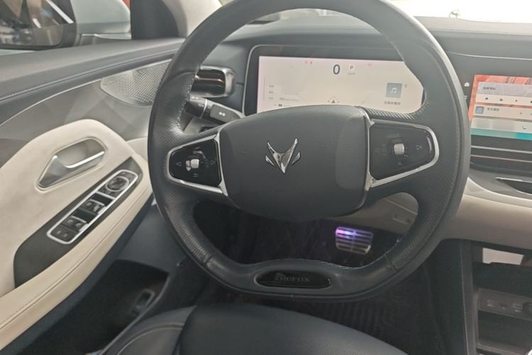 Used ARCFOX Alpha S 2021 708S+ 160kW Steering Wheel