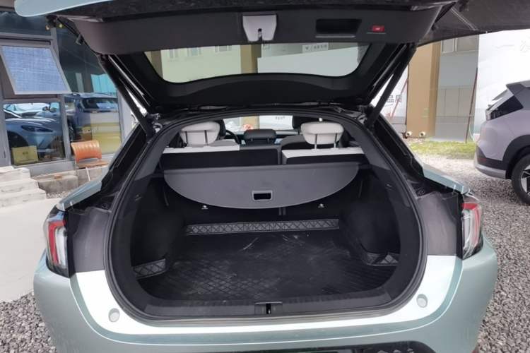 Used ARCFOX Alpha S 2021 708S+ 175kW Trunk