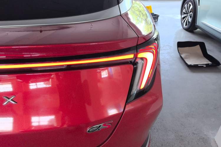 Used ARCFOX Alpha S 2021 603H Right Rear Taillight