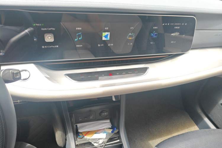 Used ARCFOX Alpha S 2021 708S+ 160kW Audio And AC Panel