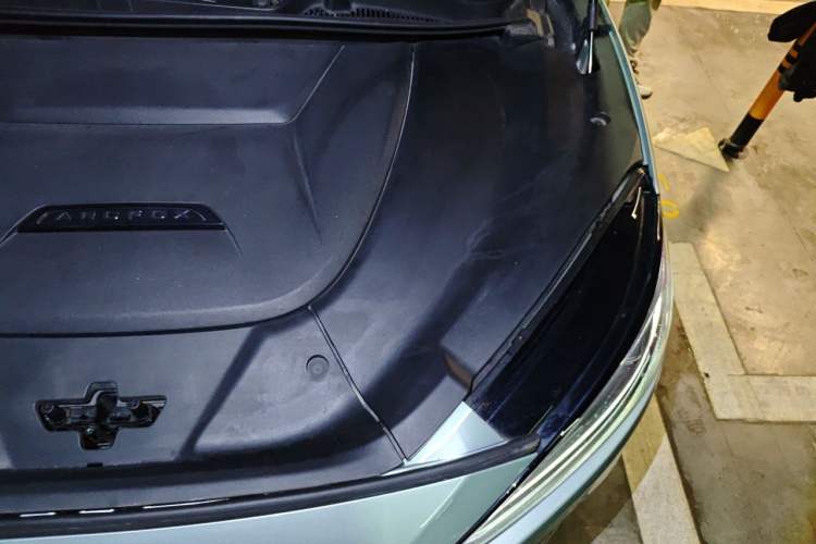 Used ARCFOX Alpha S 2021 708S+ 160kW Engine Bay Left