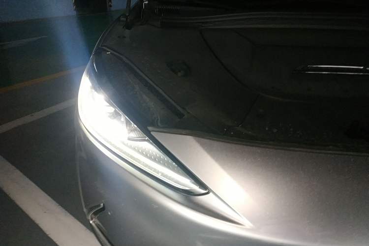 Used ARCFOX Alpha S 2021 708S+ 160kW Engine Bay Right
