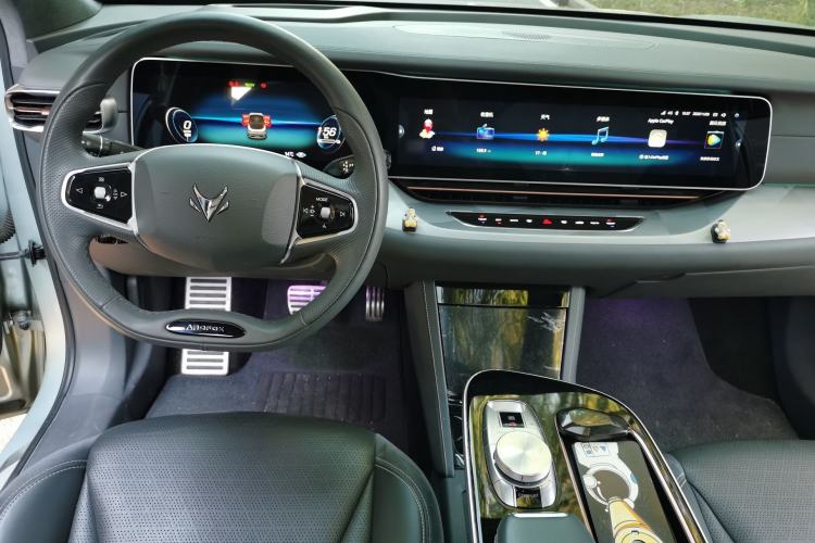 Used ARCFOX Alpha S 2021 708S+ 160kW Interior 4