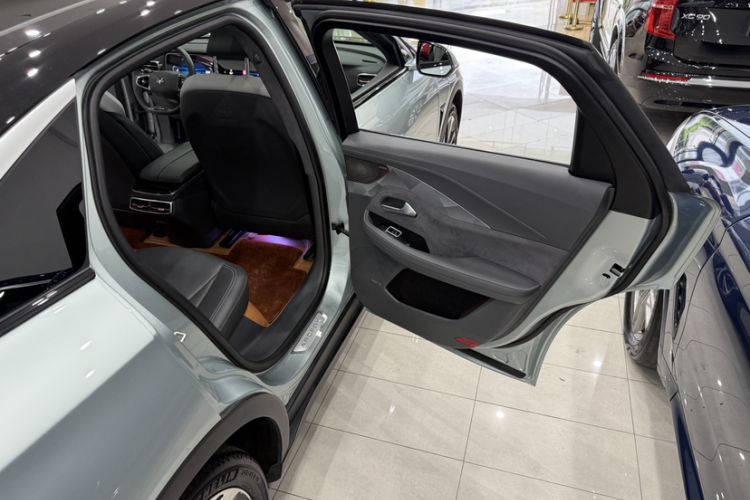 Used ARCFOX Alpha S 2021 708S+ 160kW Interior 5