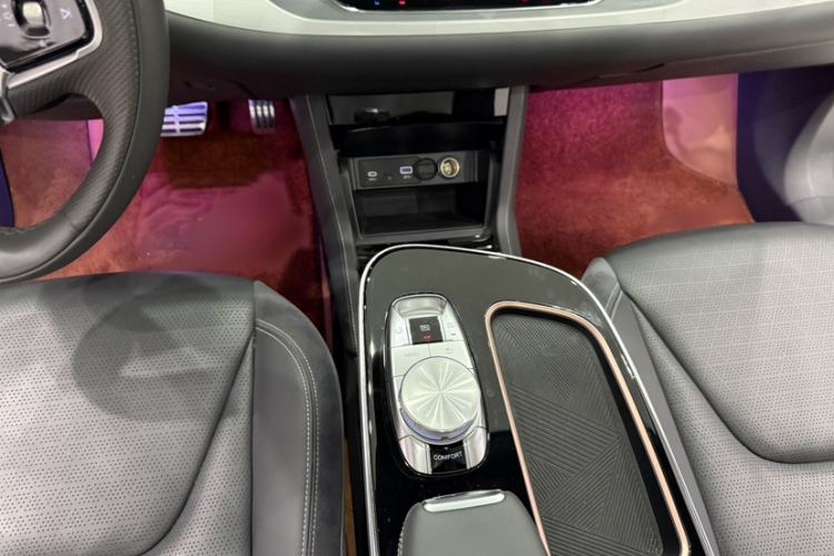 Used ARCFOX Alpha S 2021 708S+ 160kW Interior 8