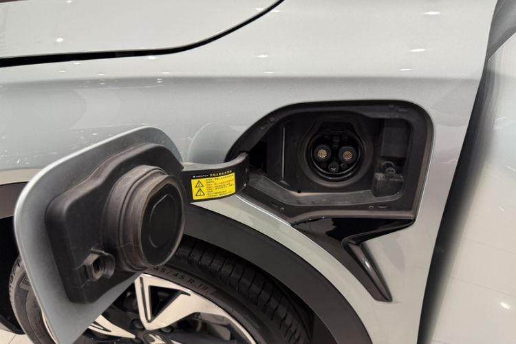 Used ARCFOX Alpha S 2021 708S+ 160kW Interior 9