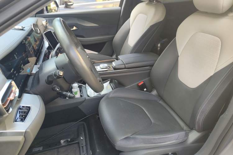 Used ARCFOX Alpha S 2021 708S+ 160kW Left Front Seat
