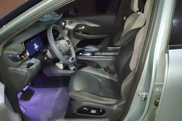 Used ARCFOX Alpha S 2021 708S+ 160kW Left Front Seat