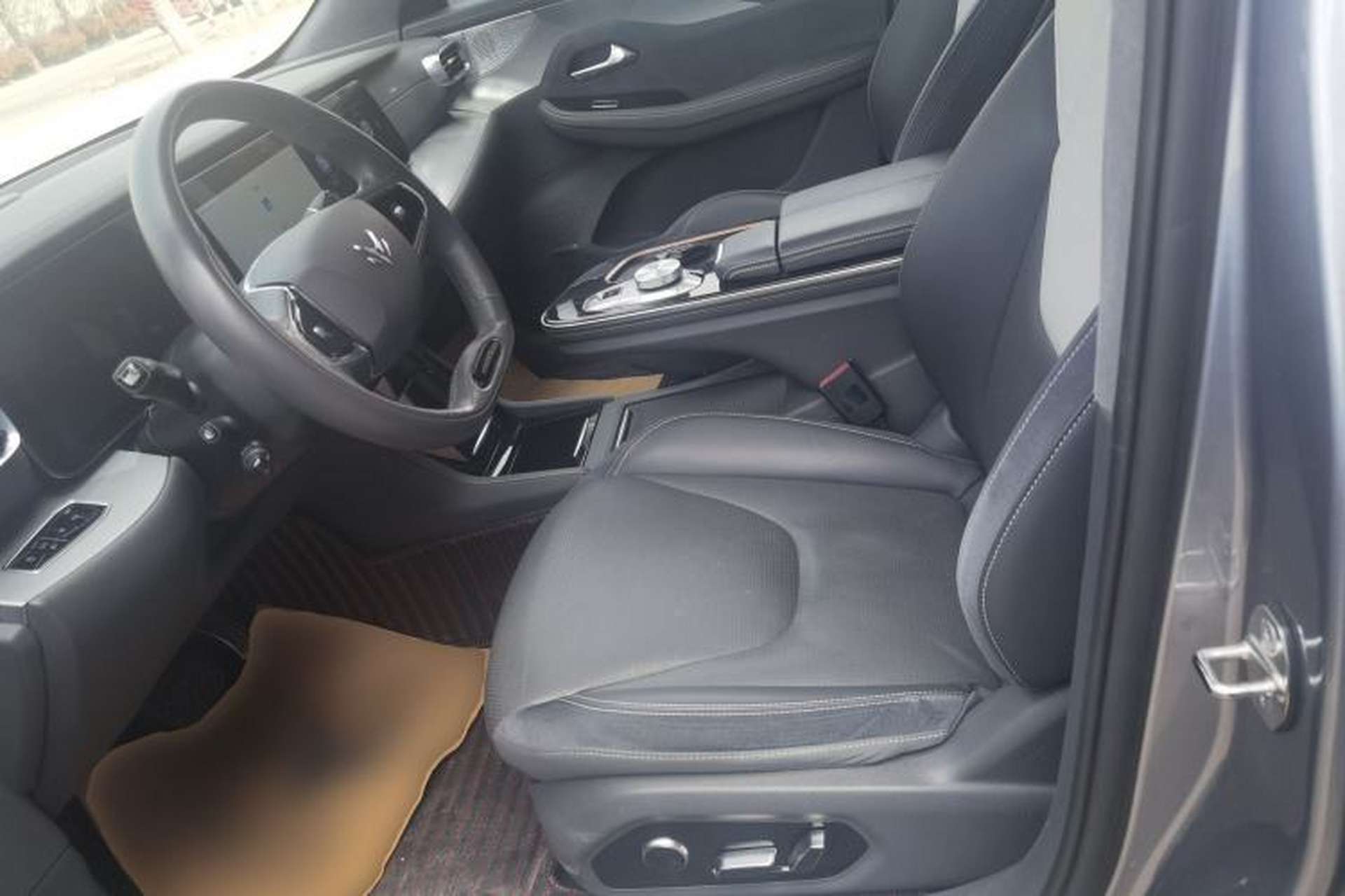 Used ARCFOX Alpha S 2021 708S+ 160kW Left Front Seat