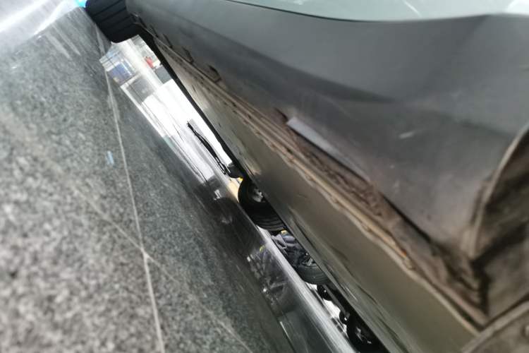 Used ARCFOX Alpha S 2021 708S+ 160kW Left Side Sill