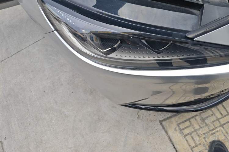Used ARCFOX Alpha S 2021 708S+ 160kW Right Front Headlight