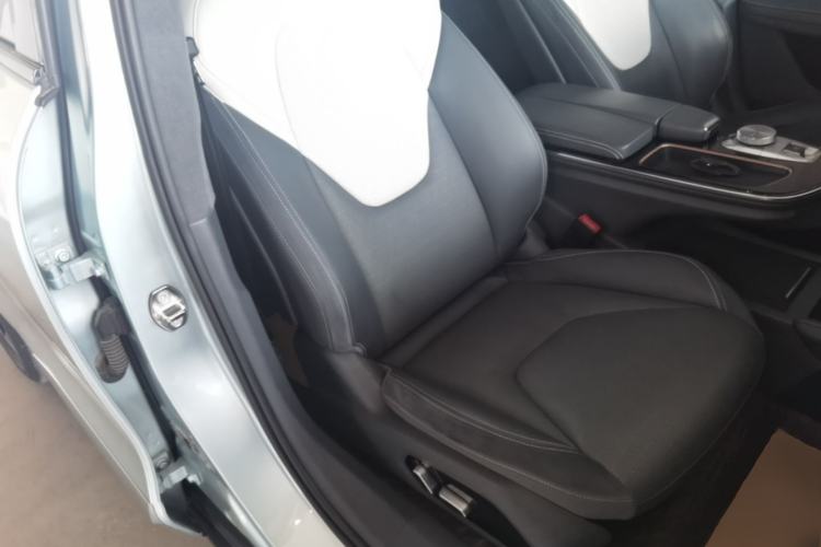 Used ARCFOX Alpha S 2021 708S+ 160kW Right Front Seat