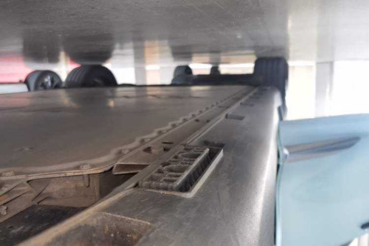 Used ARCFOX Alpha S 2021 708S+ 160kW Right Side Sill