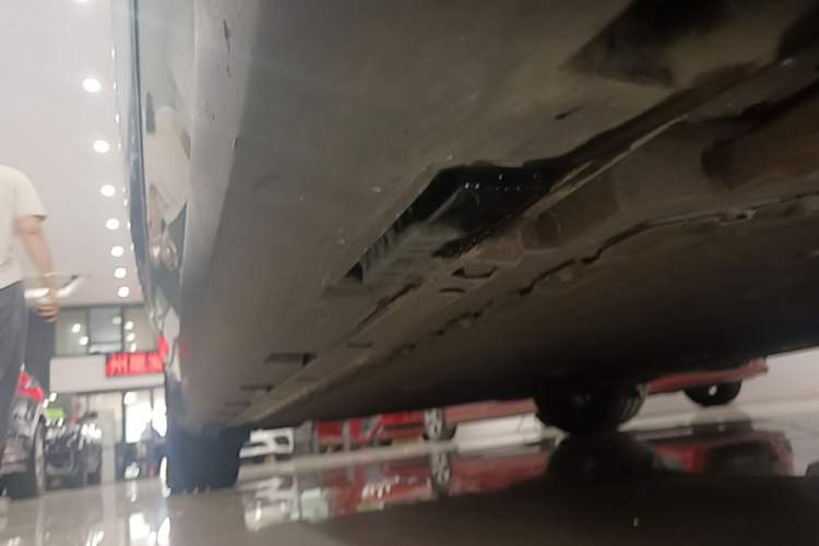 Used ARCFOX Alpha S 2021 708S+ 160kW Right Side Sill