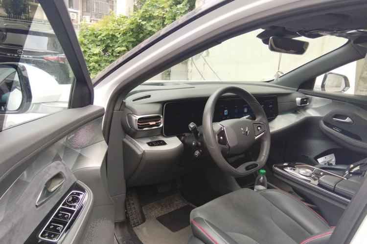 Used ARCFOX Alpha S 2021 525S+ Driver Seat