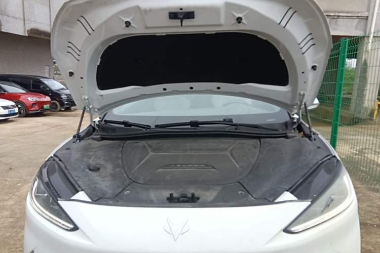 Used ARCFOX Alpha S 2021 708S+ 160kW Engine Bay