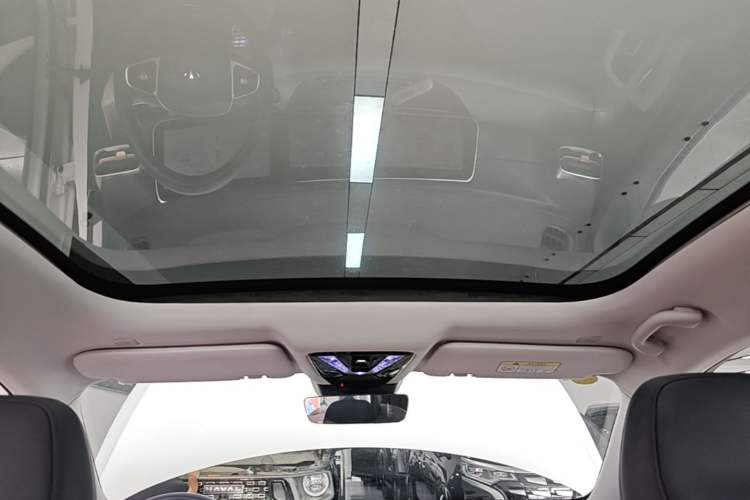 Used ARCFOX Alpha S 2021 525S 175kW Headliner