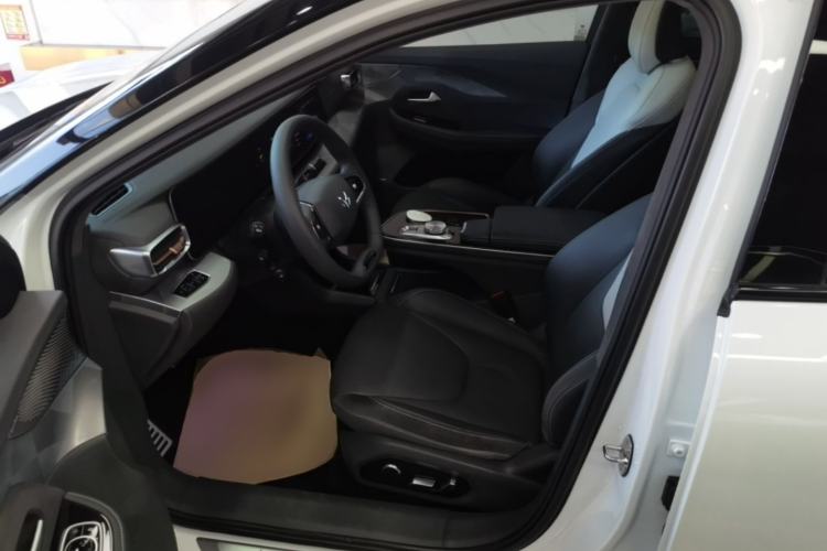 Used ARCFOX Alpha S 2021 708S+ 160kW Left Front Seat