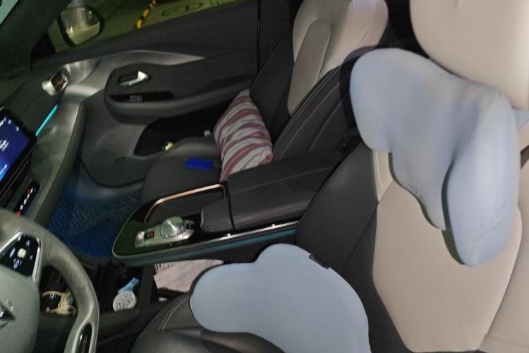 Used ARCFOX Alpha S 2021 708S+ 175kW Left Front Seat